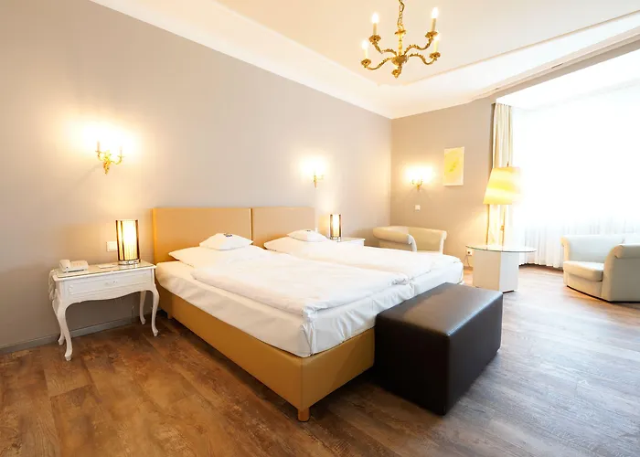 Bayerischer Hof 4*