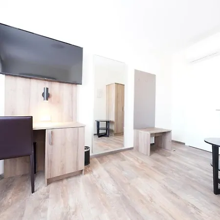 Bayerischer Hof 호텔 4*