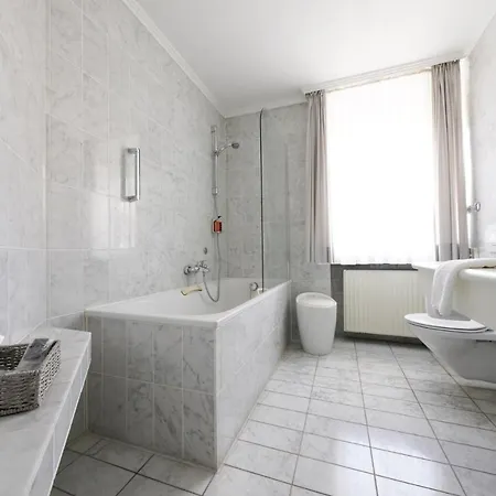 Hotell Bayerischer Hof 4*