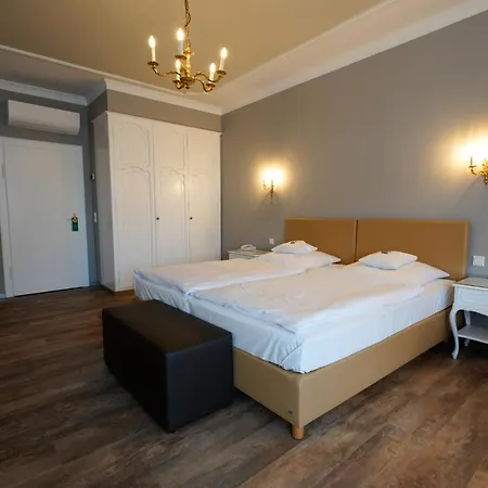 Szálloda Bayerischer Hof Bayreuth