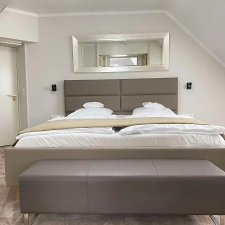 Bayerischer Hof 4*