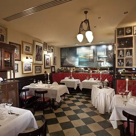 Bayerischer Hof 4*