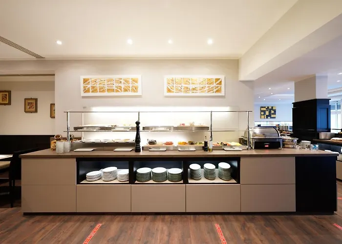 Hotel Bayerischer Hof 4*