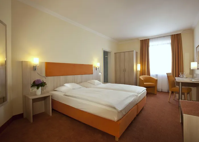 Bayerischer Hof 4*